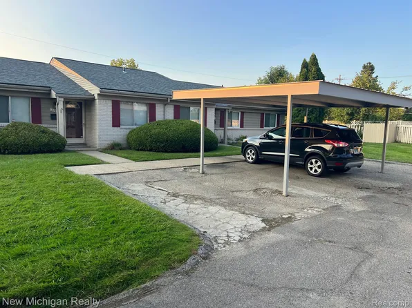 25906 Franklin Pointe Dr Building 1, Southfield, MI 48034