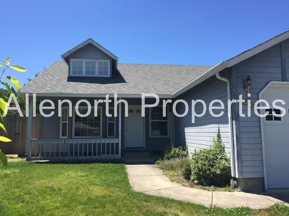 1532 Summer Pl, Talent, OR 97540