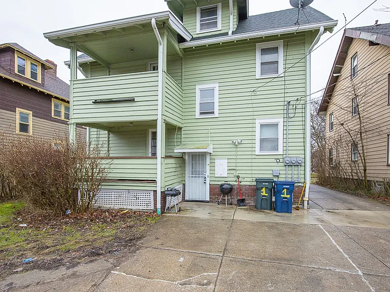 2827 Avondale Ave — Photo 19