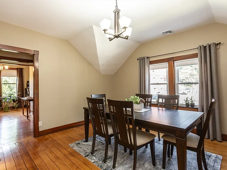 256 Maple St #3 — Photo 1
