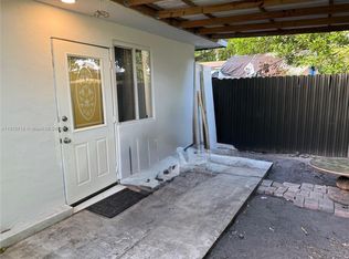 7511 Farragut St #0, Hollywood, FL 33024