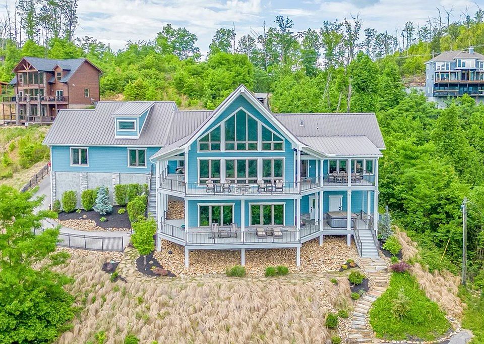 945 Wiley Oakley Dr, Gatlinburg, TN 37738 Zillow