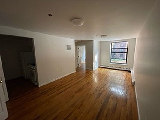 1st image of 24 W 125th St Floor 2