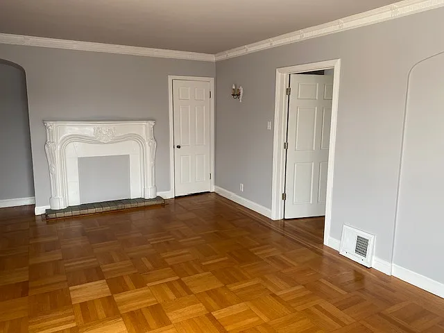 200 N Willard St #1 — Photo 4
