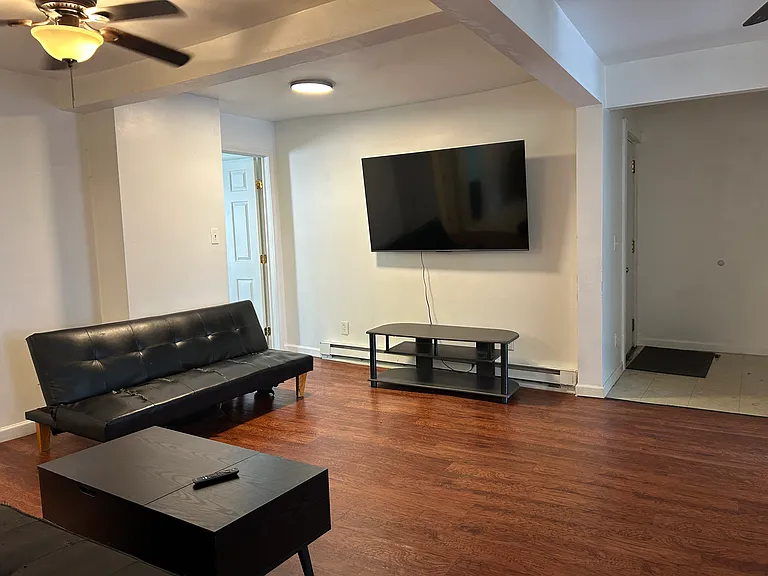 61 Walnut St — Photo 15