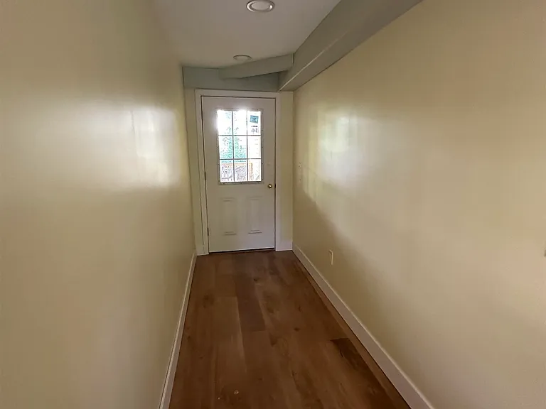 18 Mill St #B — Photo 19