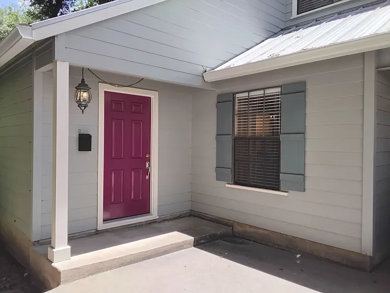 4509 Avenue B #B — Photo 2