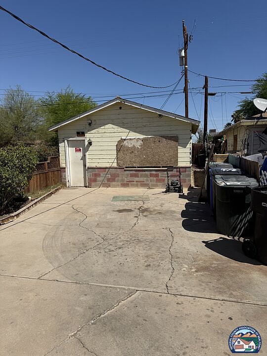 2nd image of 640 W Euclid Ave