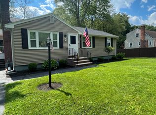 9 Stoneybrook Rd, Burlington, MA 01803