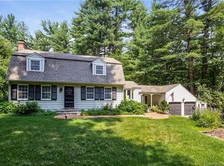 74 Canton Rd, West Simsbury, CT 06092