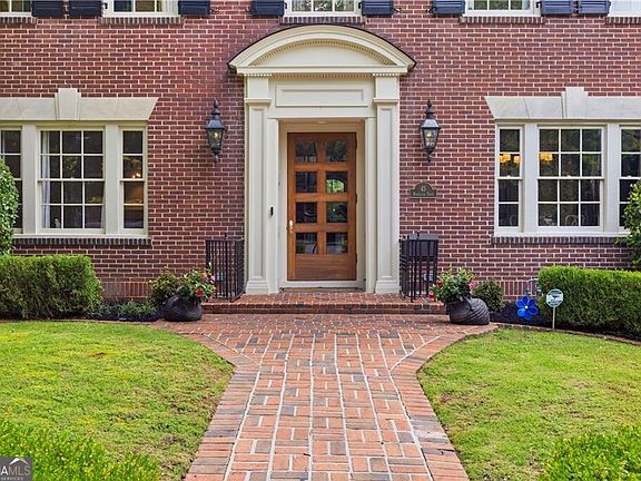 2nd image of 45 Montclair Dr NE