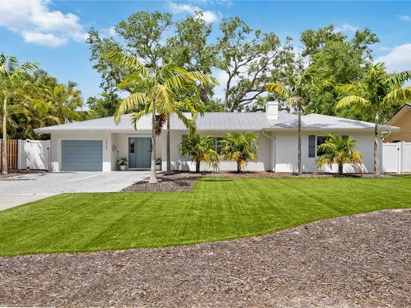 1865 Orchid St, Sarasota, FL 34239