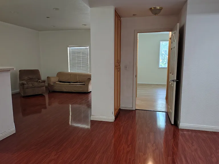 2177 Alum Rock Ave — Photo 50