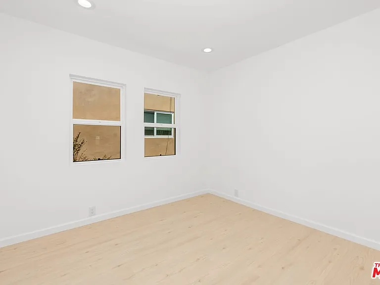 2316 Selby Ave — Photo 19