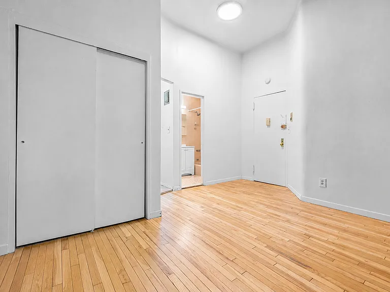 46 W 87th St #1B — Photo 4