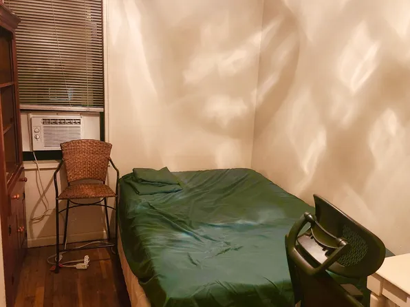 139-15 83rd Avenue image 9 of 14