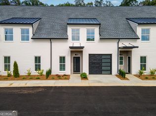 115 Chateau Dr, Rome, GA 30161