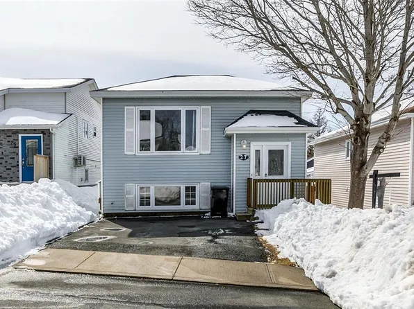 27 Royal Oak Drive, St. John's, NL A1G1S4