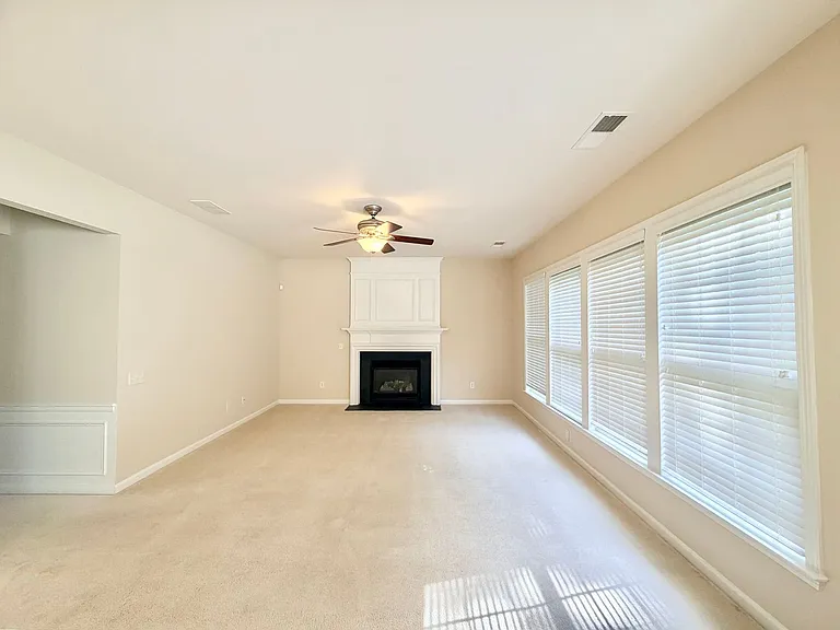 12611 Provincetowne Dr — Photo 8
