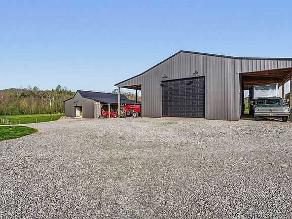3rd image of 1727 Ferris Creek Rd