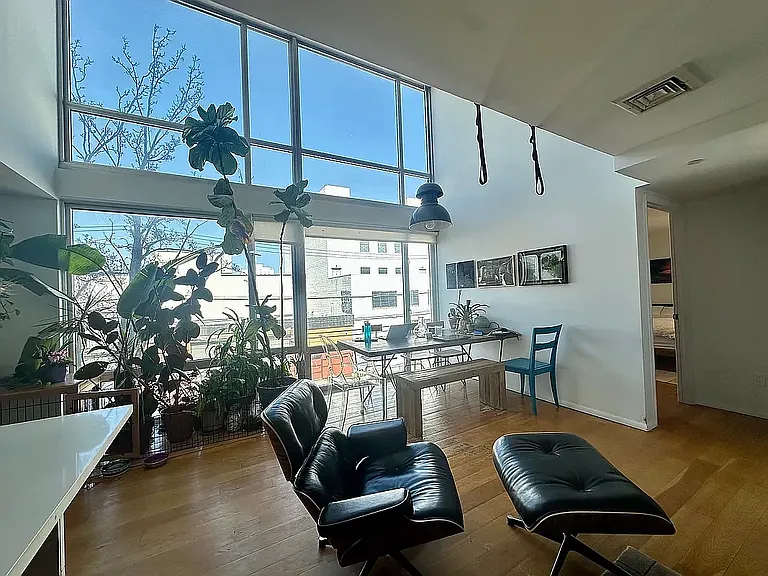 240 N Henry St #3A — Photo 2