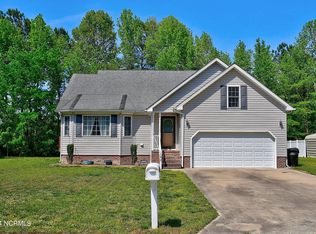 142 Ranch Dr, Elizabeth City, NC 27909
