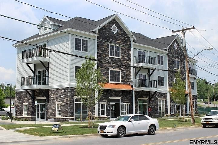 1st image of 70 Excelsior Ave APT 304