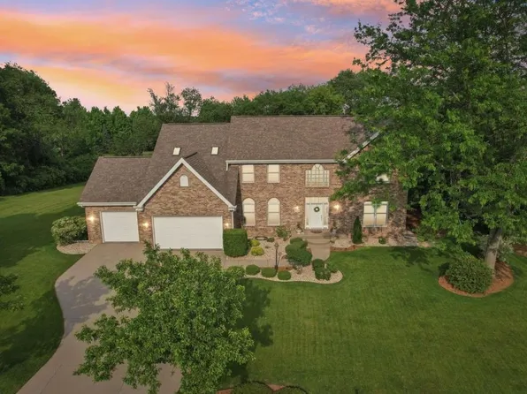 3944 Caribou Rd, Verona, WI 53593