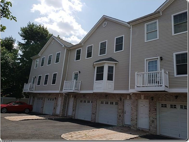 1st image of 54-56 SO MAPLE AVE #D