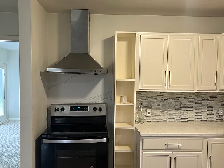 1826 Ferndale Ave — Photo 20