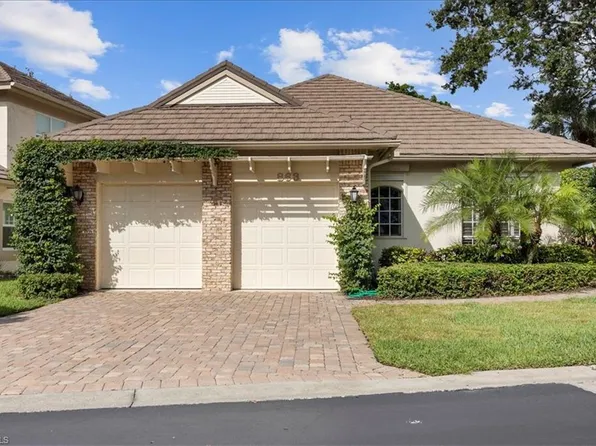 863 Turtle CT, NAPLES, FL 34108