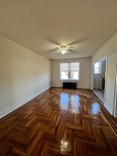 Floor plan 105