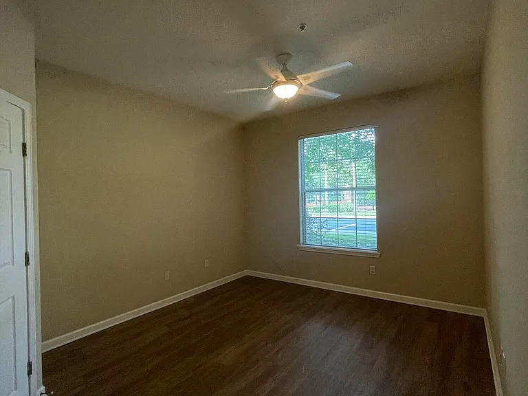 7801 Point Meadows Dr #1102 — Photo 7