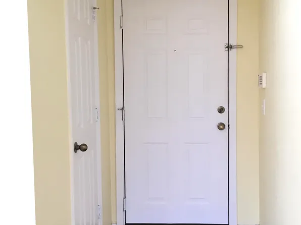 10961 Burnt Mill Rd APT 1617, Jacksonville, FL 32256