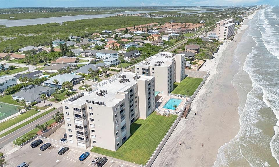 1st image of 4505 S Atlantic Ave #305