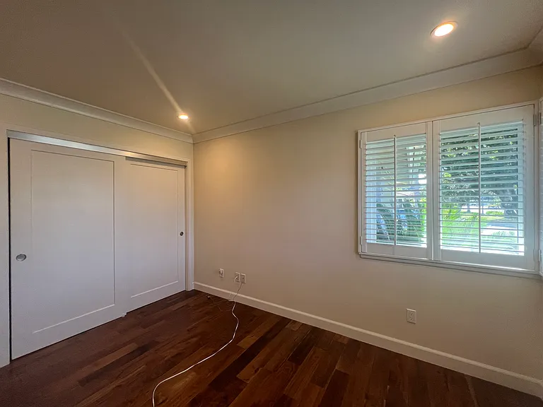 55 W Arthur Ave — Photo 40