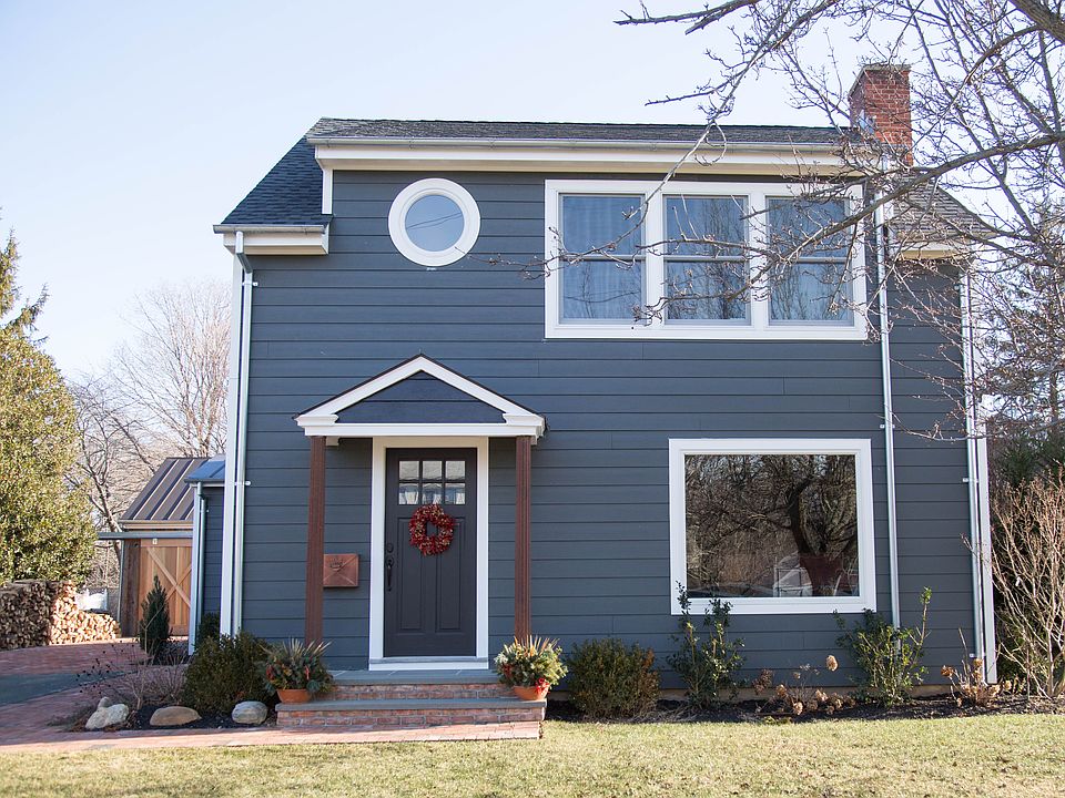 1st image of 235 Bailey Ave