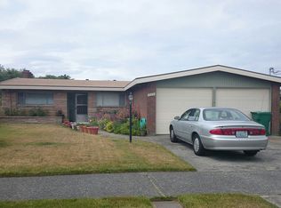 8745 Jones Ave NW, Seattle, WA 98117