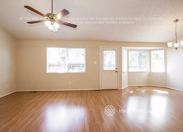 13474 Raritan Way — Photo 10