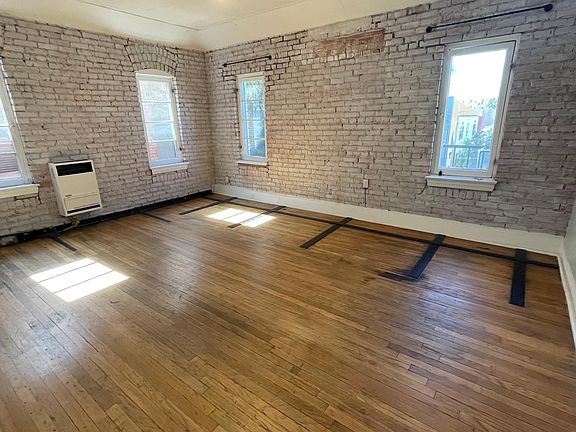 3rd image of 130 N Westmoreland Ave #356
