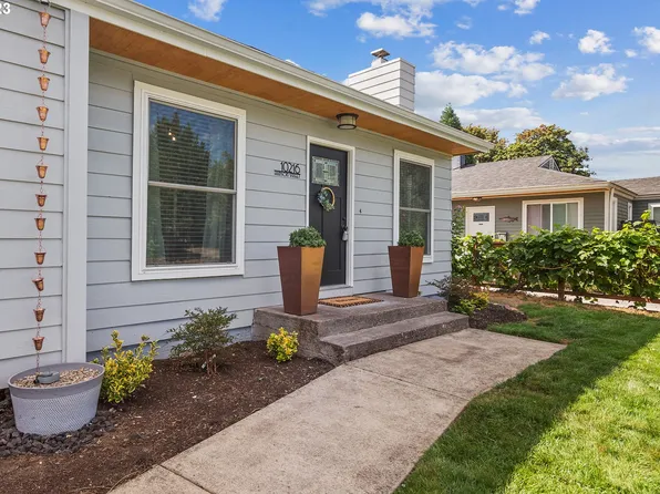 10216 N Hudson St, Portland, OR 97203