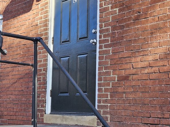 1250 E King St APT 2