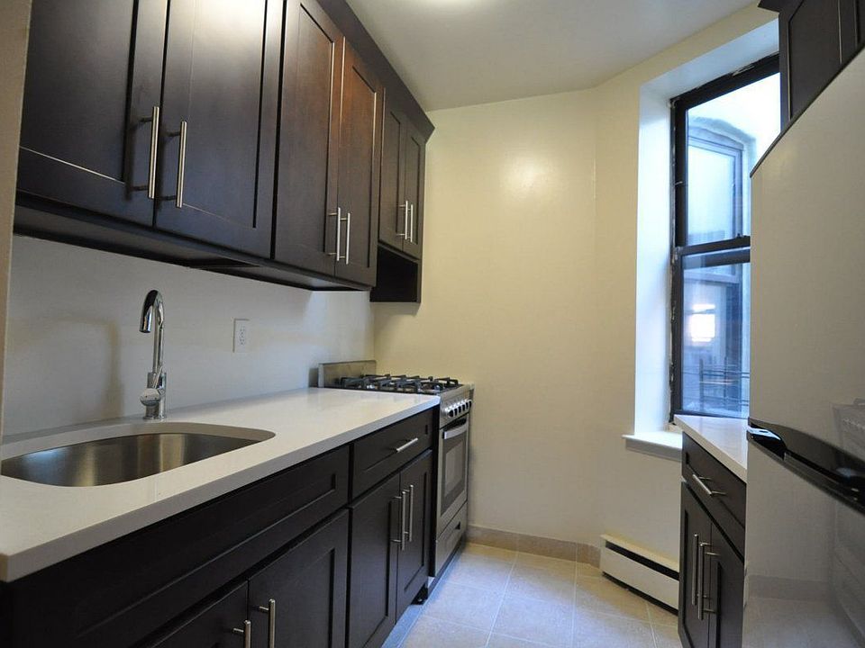 1st image of 264 W 115th St APT 1A