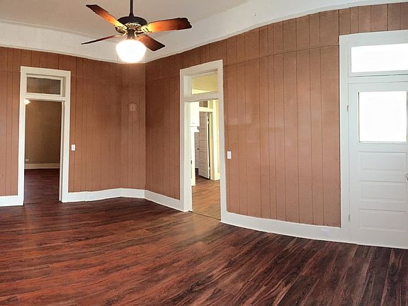 4th image of 600 7th St