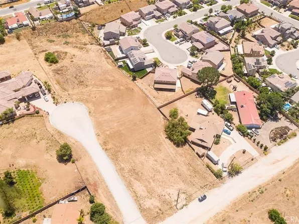 0 Overlook Cir #2, Moreno Valley, CA 92557