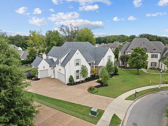 5th image of 10394 N Duncan Woods Dr
