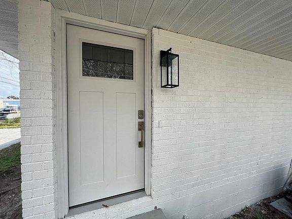 3rd image of 2741 Maine Ave #1