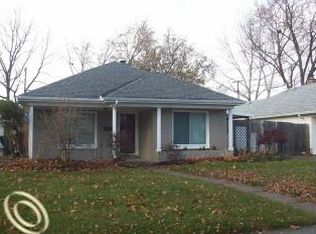 3996 Cornell St, Dearborn Heights, MI 48125