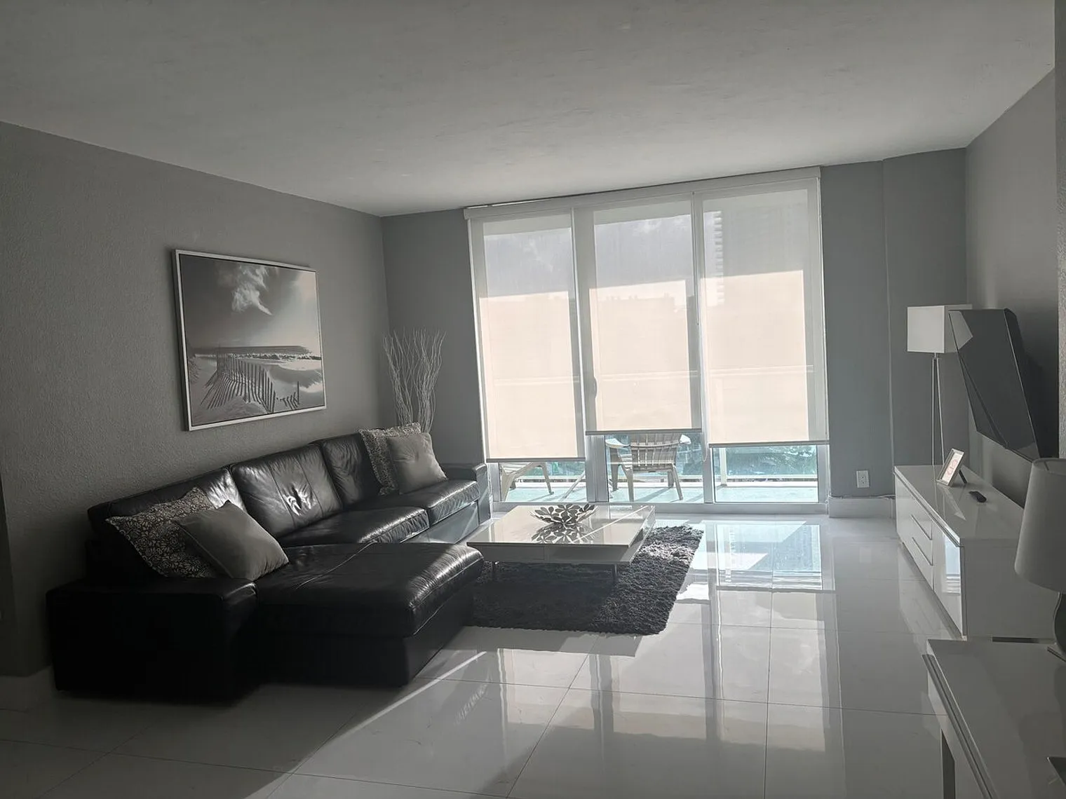 2 bed, 2.0 bath, $5,221 — Photo 4