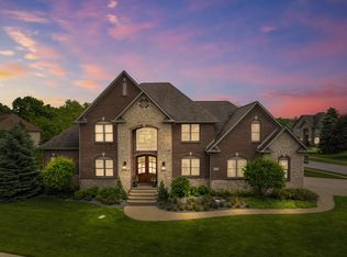 63 Hollaway Blvd, Brownsburg, IN 46112